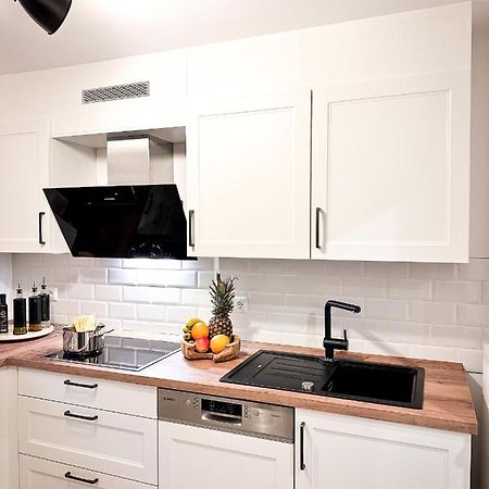 Schoenes Modernes Einfamilienhaus Fuer 1 Bis 6 Personen Rimpar Extérieur photo