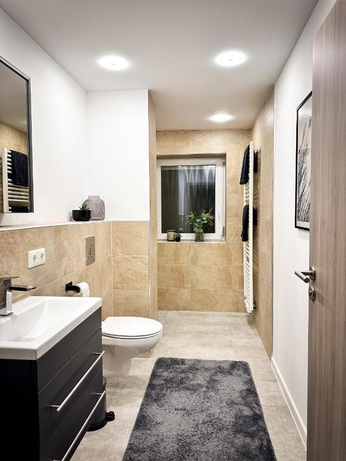 Schoenes Modernes Einfamilienhaus Fuer 1 Bis 6 Personen Rimpar Extérieur photo